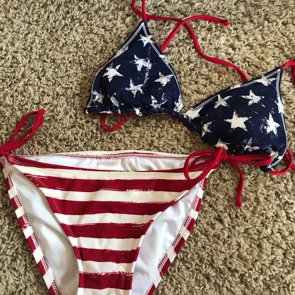 SWIM SUIT